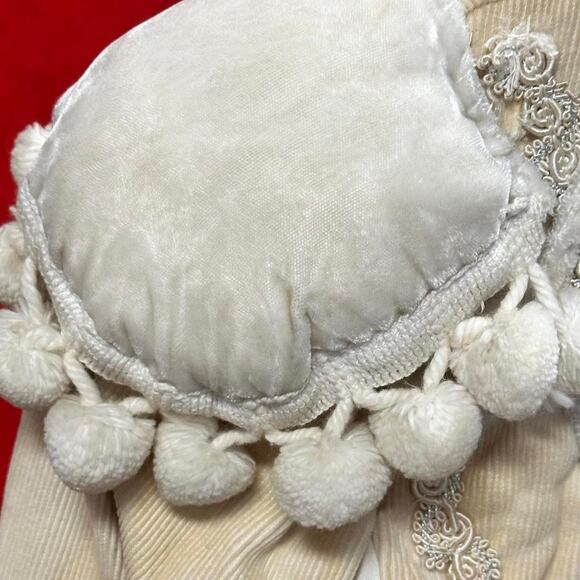 Vintageantique cream corduroy matador style bolero - Picture 3 of 8